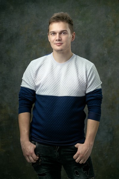 Александр Минин артист